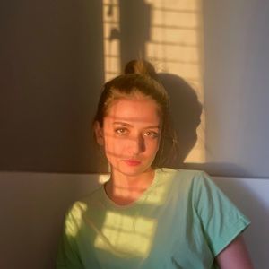 Meet your Posher, Mahsa